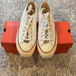 Converse Chuck Taylor Platform Sneakers White Low Top Size (classic chunky) #139